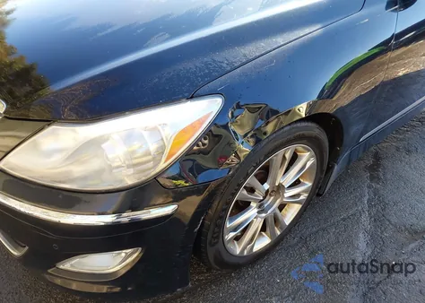 2012 Hyundai Genesis 4.6 z USA, uszkodzony, nr VIN KMHGC4DF5CU193038